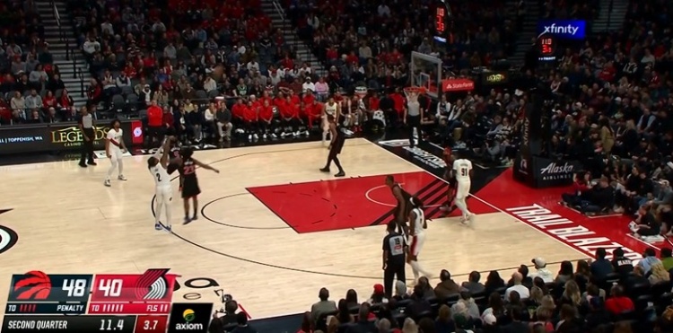 世界杯客户端安装说明-这球真硬！乐福接球晃动 虽未晃开空间但强行出手仍然飙中