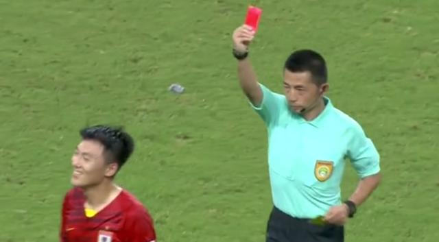 世界杯高清赛事直播入口-足协：亚泰球员王鹏实施非体育行为停赛2场罚2万元